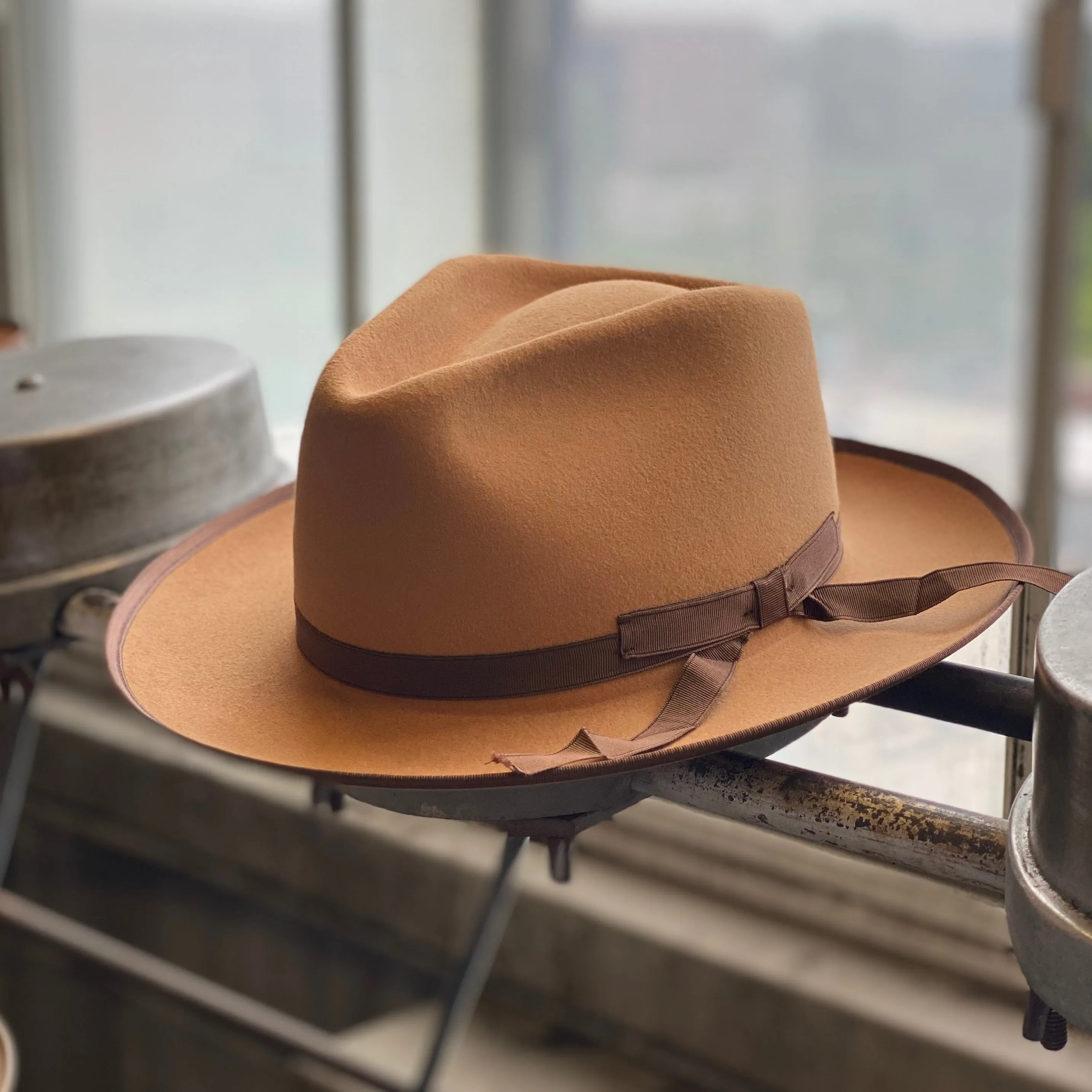 Bellissimo Dallas Fur Felt Fedora - Camel