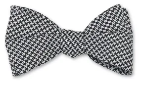 Black/White Houndstooth Bow Tie - B1298