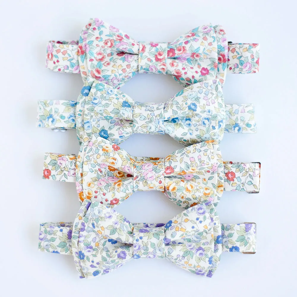 Boy's Bow Tie / Blossoms In Blue