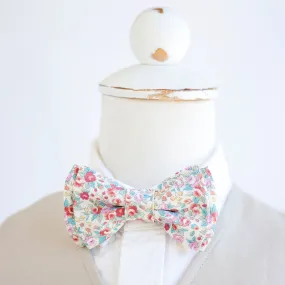 Boy's Bow Tie / Blossoms In Red