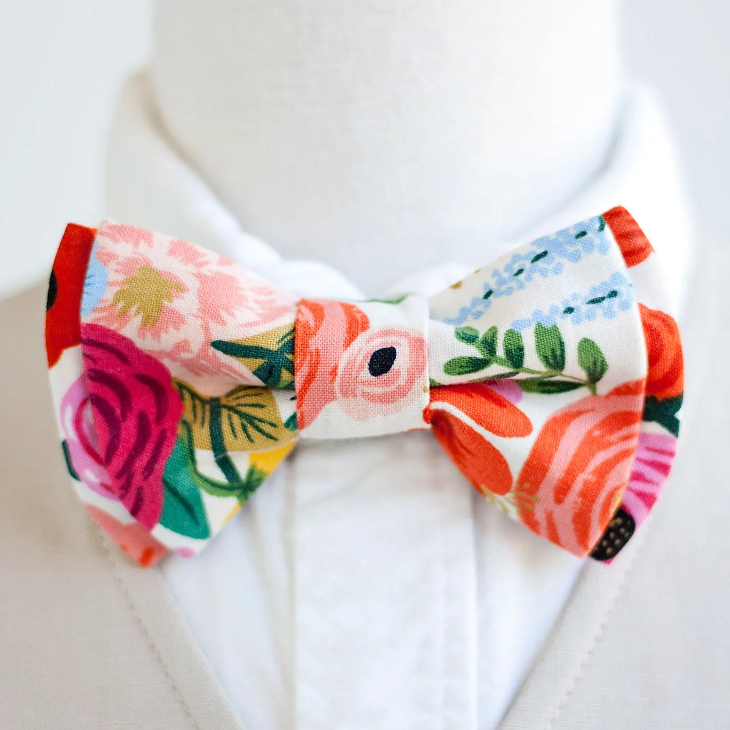 Boy's Bow Tie / Garden Party In Cream