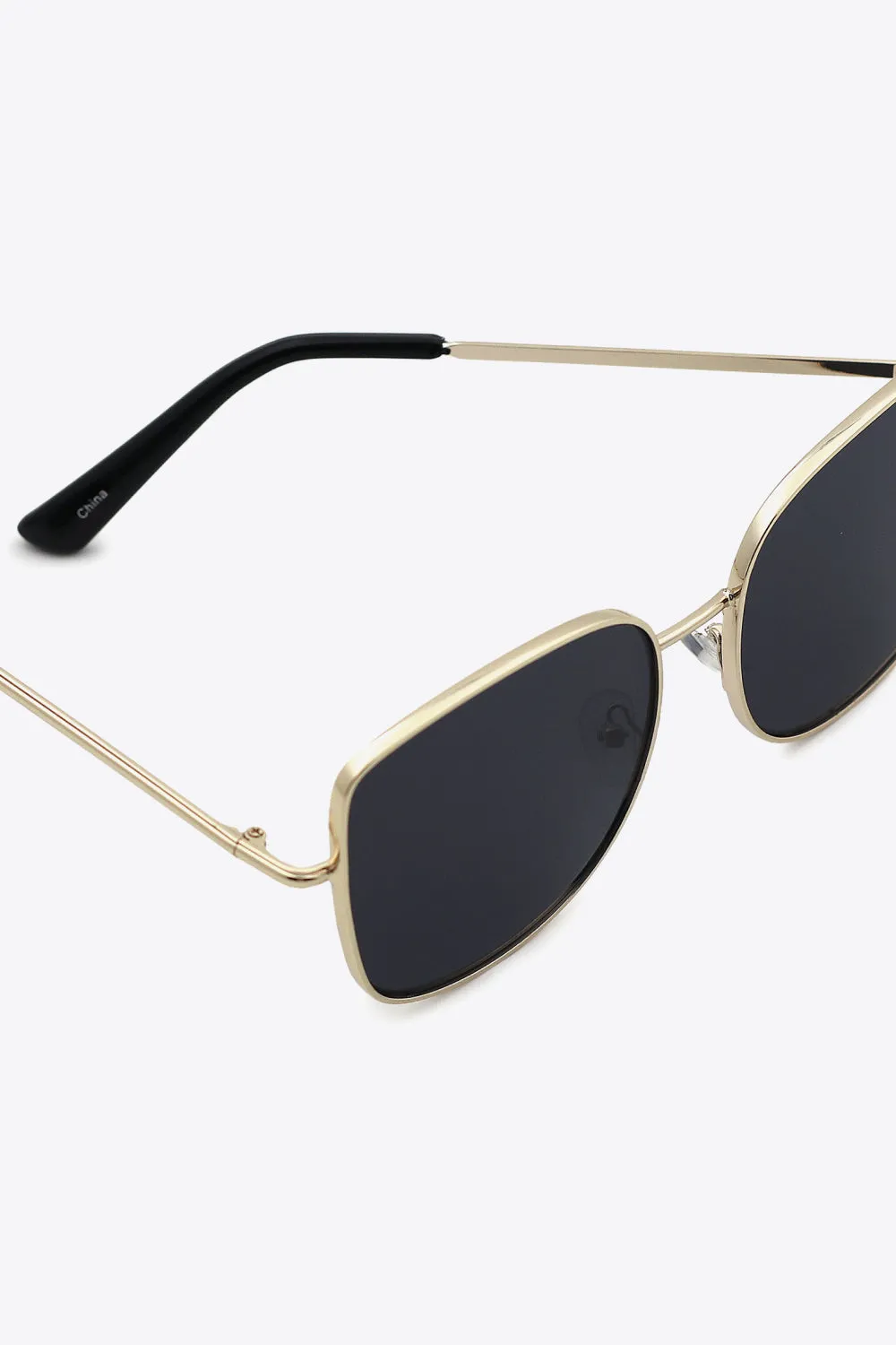 Brings Me Back Metal Frame Wayfarer Sunglasses