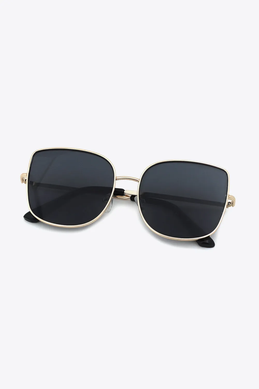 Brings Me Back Metal Frame Wayfarer Sunglasses