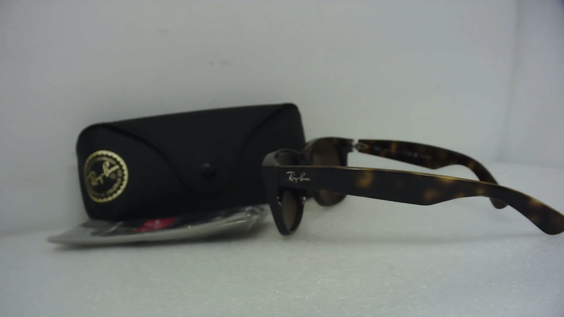 Rayban New Wayfarer Classic - Tortoise/B-15 Brown - 55Mm (Without Original Box)