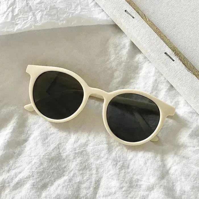 Unisex sunglasses round frame  Glass