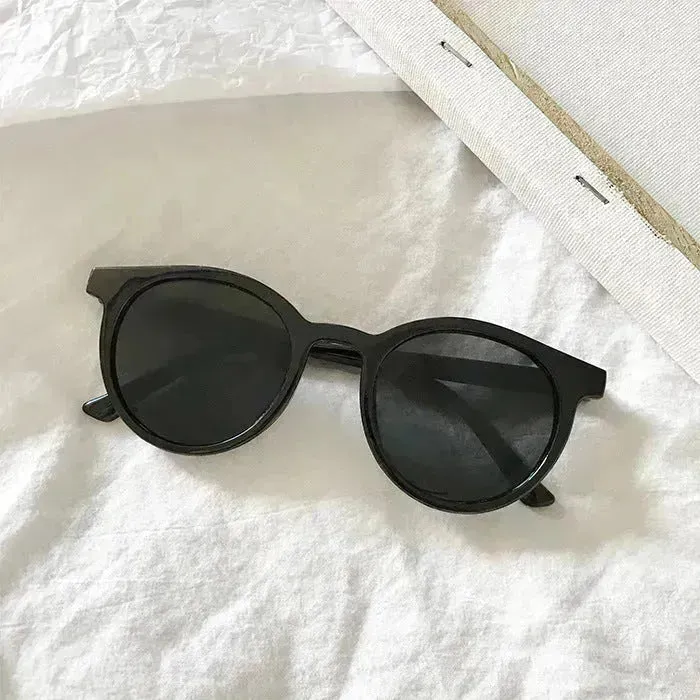 Unisex sunglasses round frame  Glass